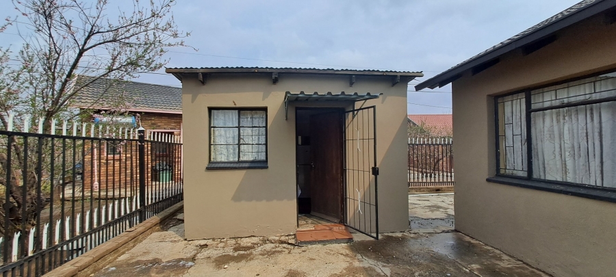 To Let 1 Bedroom Property for Rent in Giyani Free State